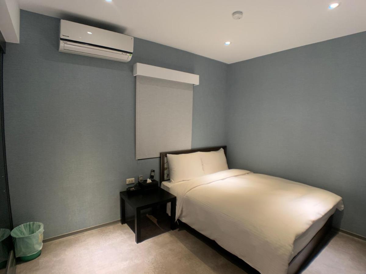Donni Room For Rent Tchaj-pej Exteriér fotografie
